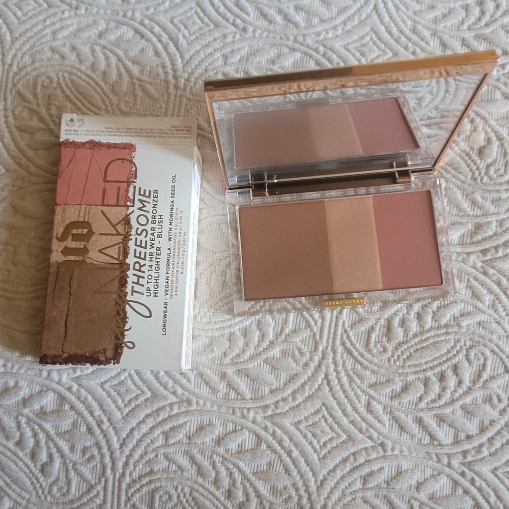 Urban decay Highlighter Threeesome